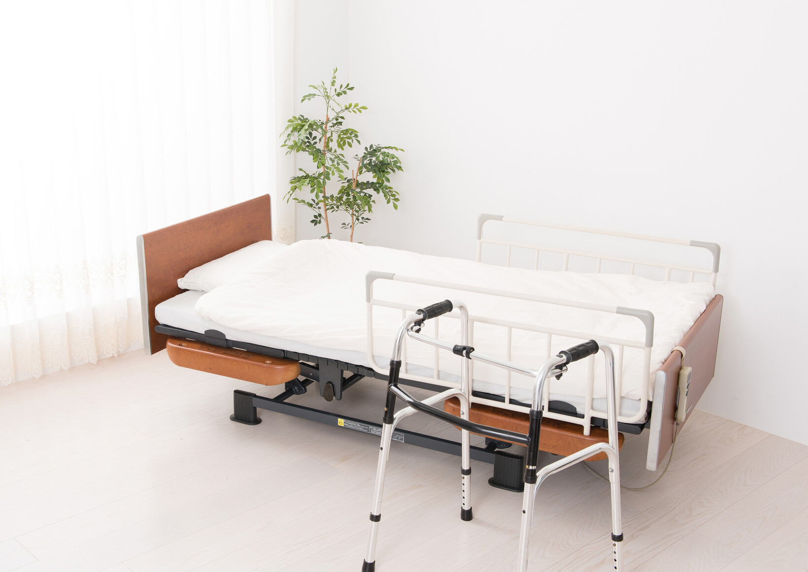 本当に役立つ”介護ロボットのかたち | コラム | 特販・技術開発 | 株式