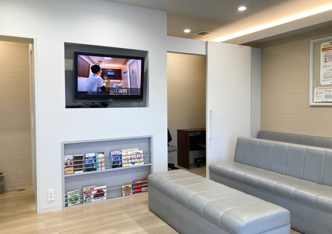 医療法人冨森会 歯科クリニック